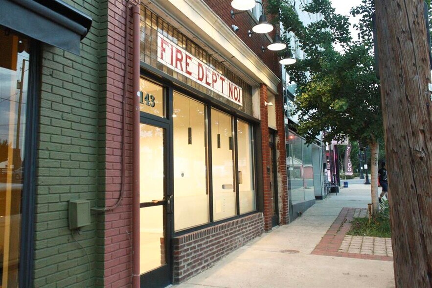More Photos Of 143 N Wayne Ave, Waynesboro Storefront Retail Office For Sale