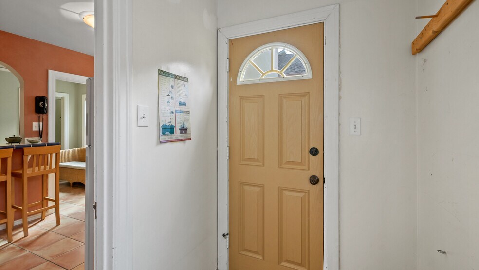 More Photos Of 717 C St, San Rafael Office For Sale