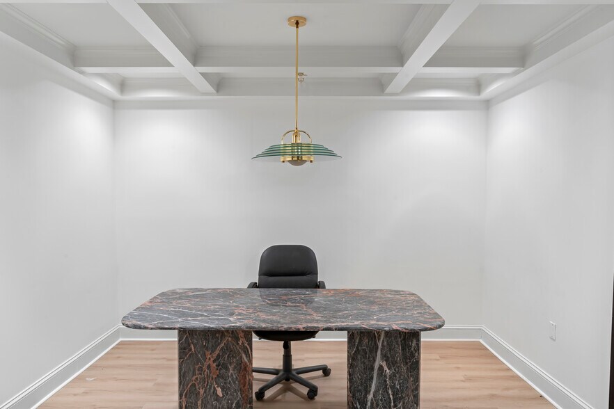 More Photos Of 11739-11741 Bowman Green Dr, Reston Office For Lease