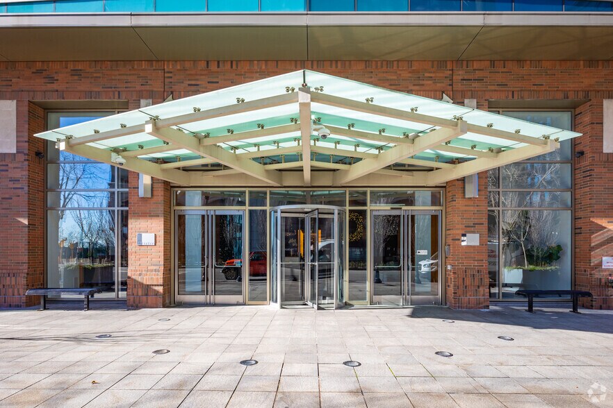 More Photos Of 77 HUDSON St, Jersey City Apartments For Sale