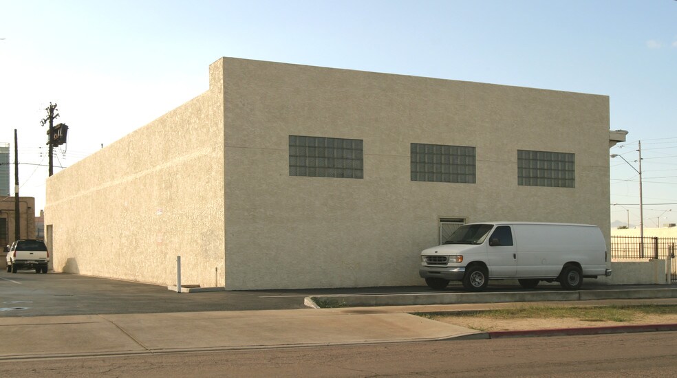 More Photos Of 533 W Monroe St, Phoenix Warehouse For Sale