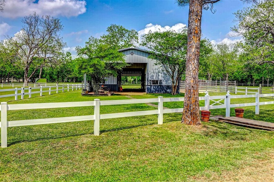 More Photos Of 2810 Precinct Line Rd, Richmond Land For Sale