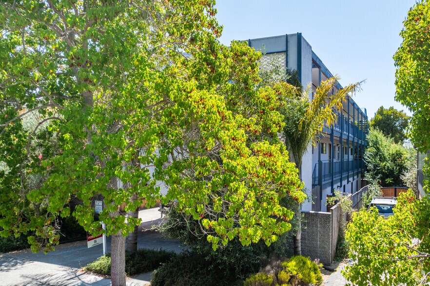 More Photos Of 2120 Grant St, Berkeley Apartments For Sale