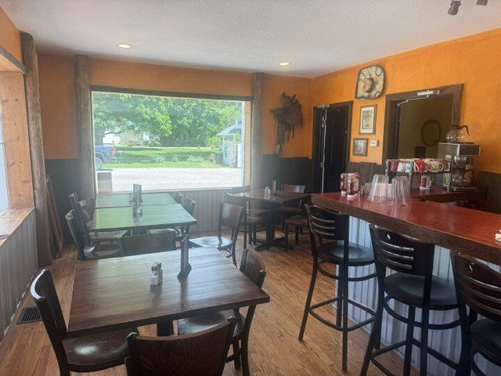 More Photos Of 345 W Grand River, Webberville Restaurant For Sale