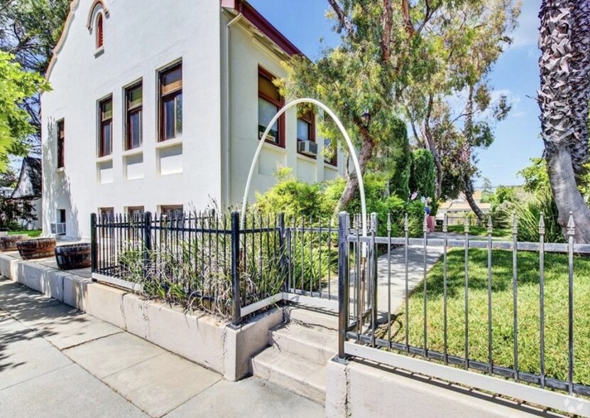 More Photos Of 618 4th St, Corning Office For Sale