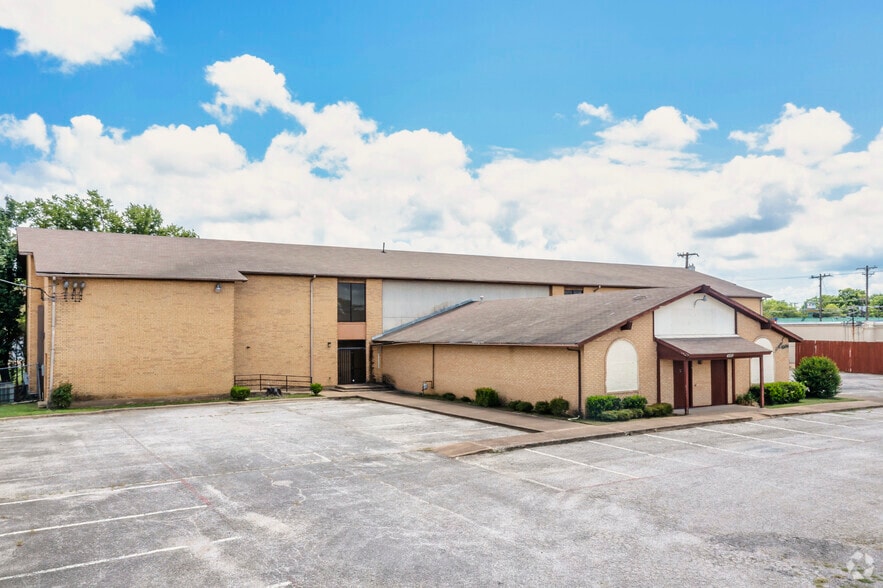 More Photos Of 1150 Fuller Dr, Dallas Religious Facility For Sale