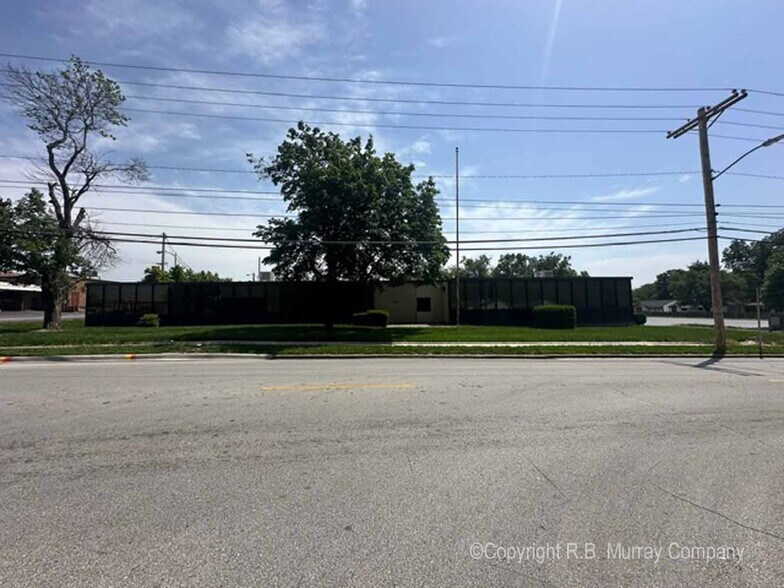 More Photos Of 1730 E Portland St, Springfield Medical For Sale