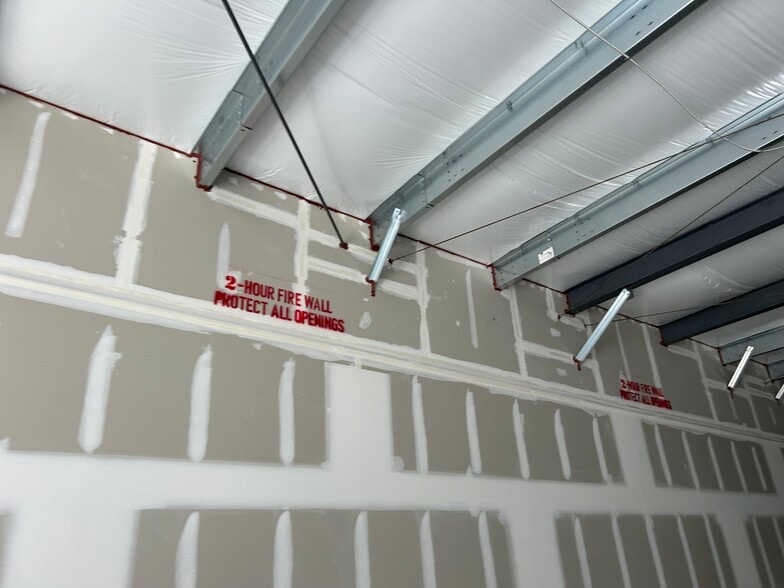 More Photos Of 9181 SW Highway 200, Ocala Unknown For Lease