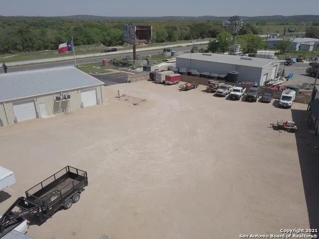 More Photos Of 8603 U.S. 281 N, Spring Branch Research And Development For Sale