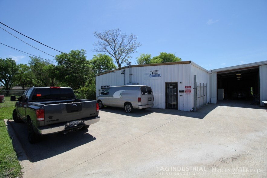 Primary Photo Of 108 Austin St, Garland Industrial For Lease