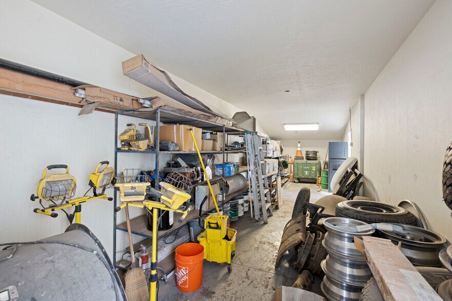 More Photos Of 600 N El Dorado St, Stockton Service For Sale