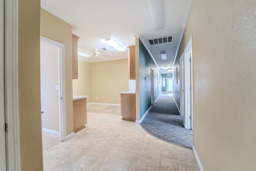 More Photos Of 642 Bridge St, Yuba City Office For Sale