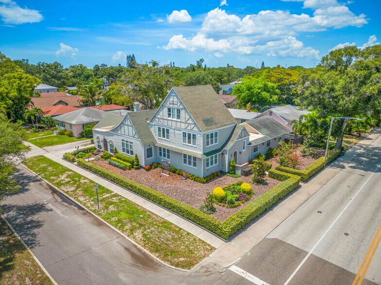 More Photos Of 2801 7th Ave N, Saint Petersburg Hospitality For Sale