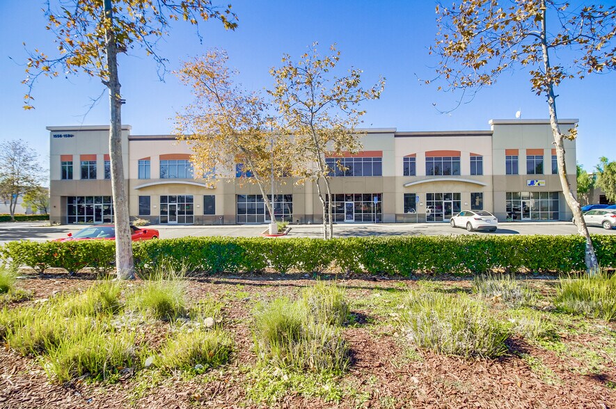 More Photos Of 1556-1586 Lancaster Point Way, San Diego Flex For Sale