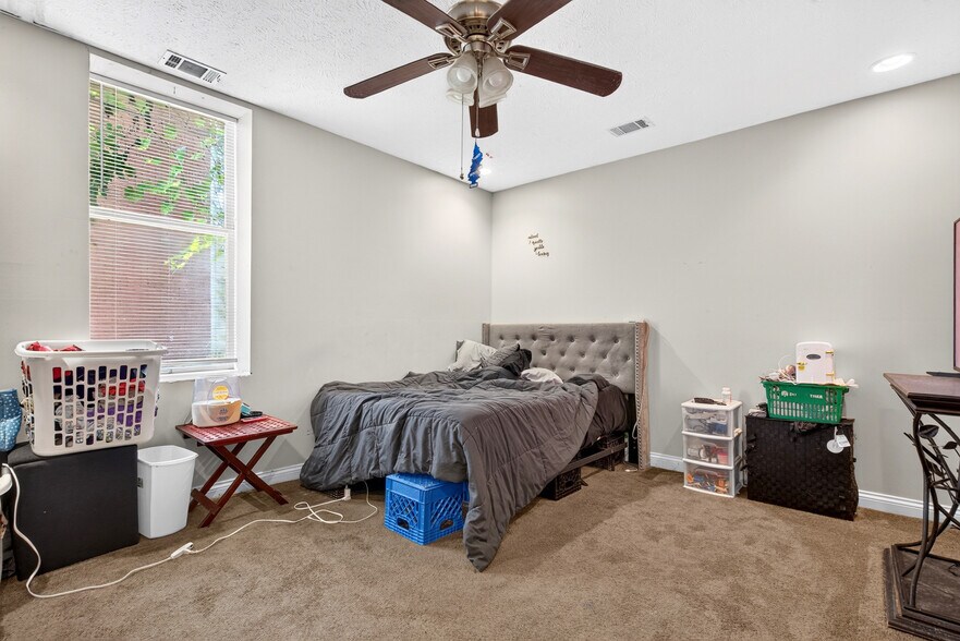More Photos Of , Louisville Multifamily For Sale