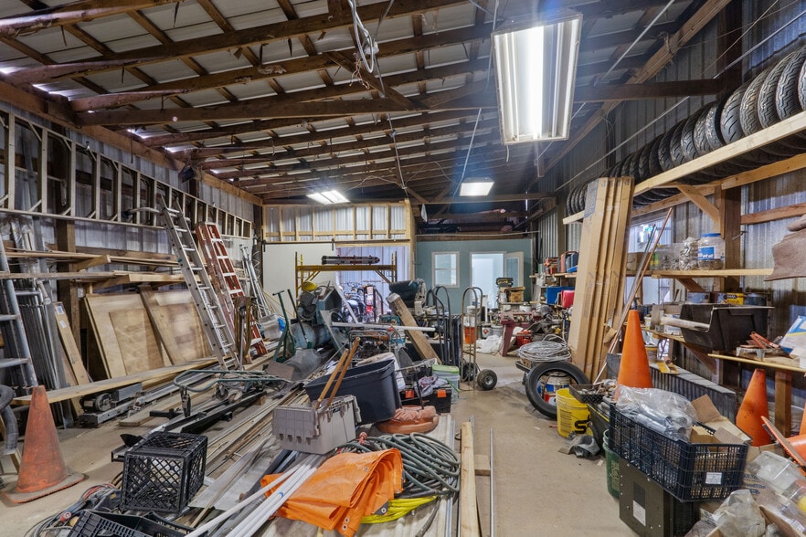 More Photos Of 7216 Hiram Douglasville Hwy, Douglasville Freestanding For Sale