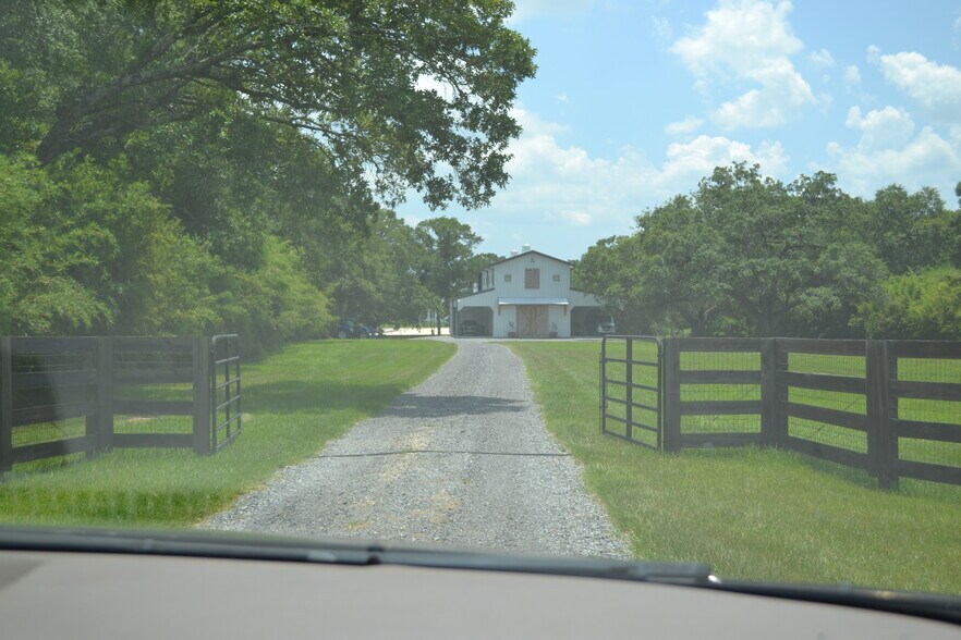 More Photos Of 5818 N Freetown Rd, New Iberia Land For Sale