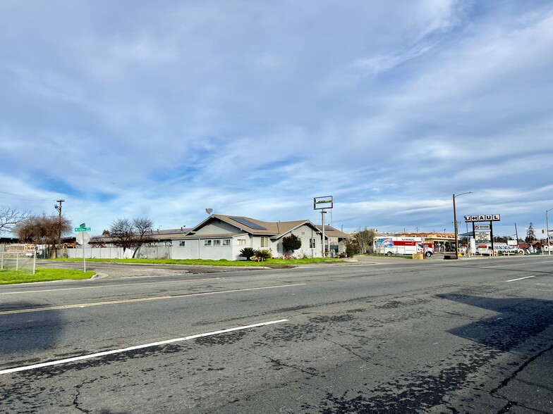 More Photos Of 2639 N Wilson Way, Stockton Hotel For Sale
