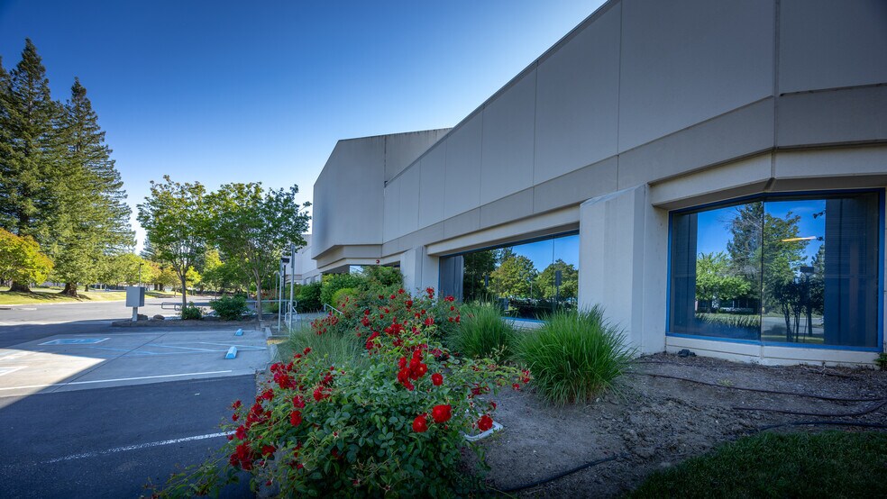 More Photos Of 3601-3645 Westwind Blvd, Santa Rosa Office For Lease