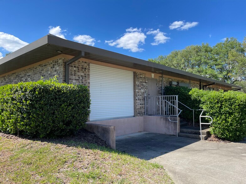 More Photos Of 13680 NW 104th Ter, Alachua Office For Sale