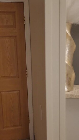 Primary Photo Of 101 Commerce Park Dr, Westerville Medical For Lease