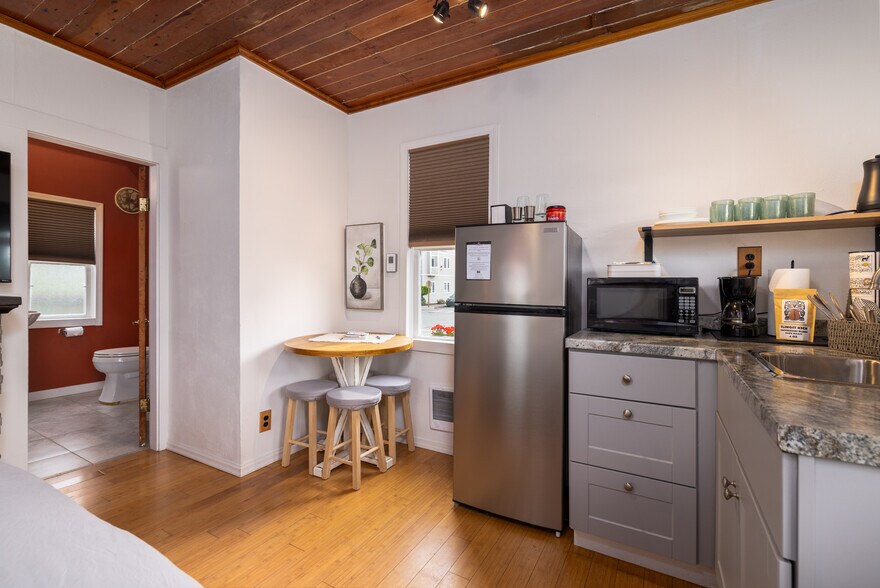 More Photos Of 317 N 1st St, La Conner Land For Sale