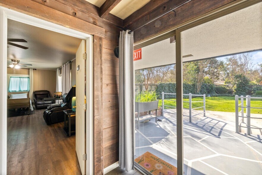 More Photos Of 1415 W Scott Ave, Fresno Assisted Living For Sale