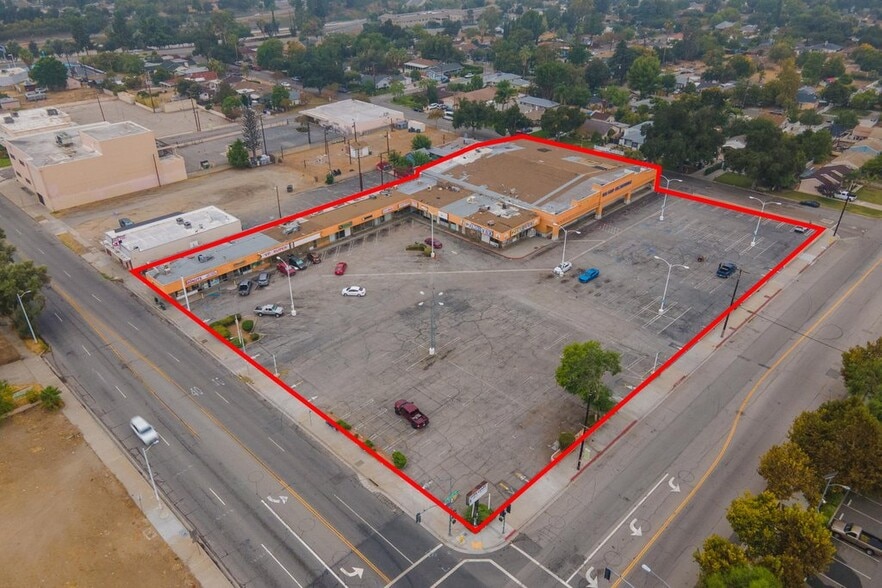 More Photos Of 541 W Marshall Blvd, San Bernardino Freestanding For Sale