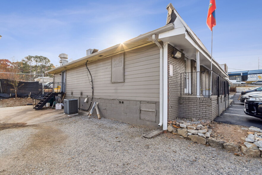 More Photos Of , Smyrna General Retail For Sale