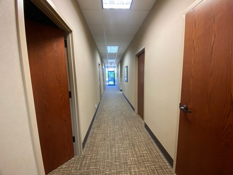 More Photos Of 425 Ashley Ridge Blvd, Shreveport Office For Lease