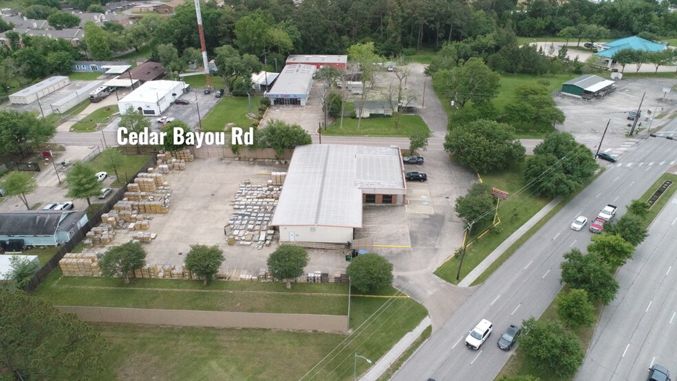 More Photos Of 2800 N Alexander Dr, Baytown Light Distribution For Lease