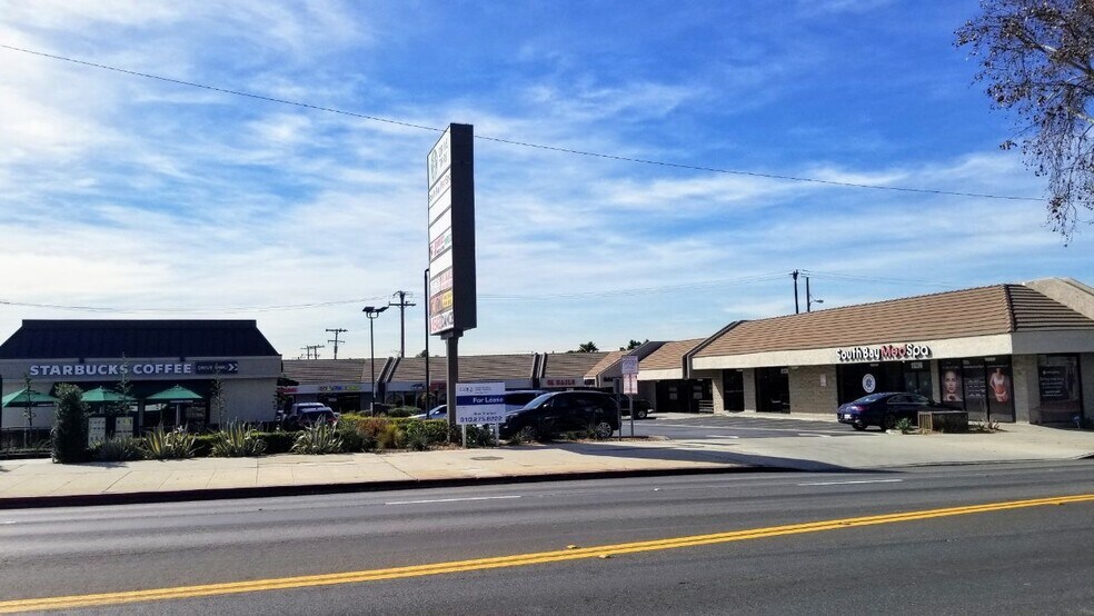 More Photos Of 11236-11270 Whittier Blvd, Los Angeles Unknown For Lease