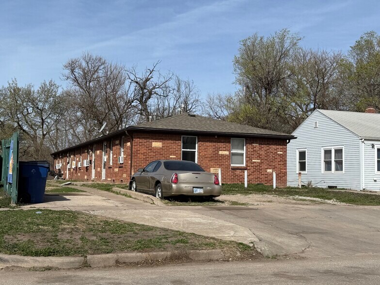More Photos Of , Wichita Multifamily For Sale