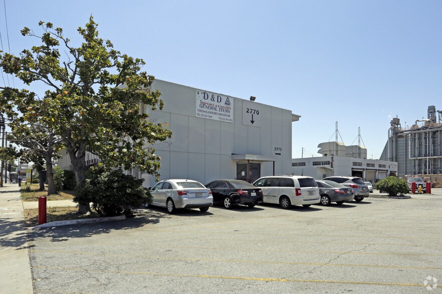 More Photos Of 2770-2774 Leonis Blvd, Los Angeles Light Manufacturing For Lease