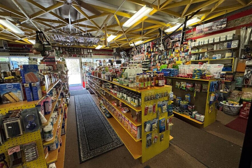 More Photos Of 13505 Turah Rd, Missoula Trailer Camper Park For Sale