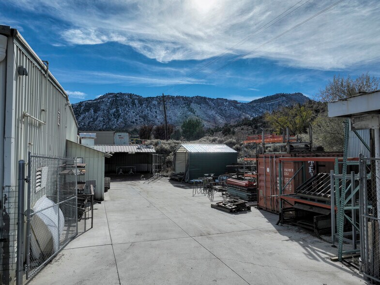 More Photos Of 545 Turner Dr, Durango Warehouse For Sale