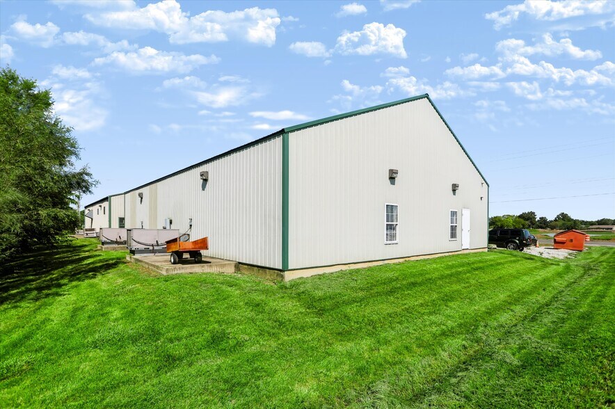 More Photos Of 291 E Two Cent Rd, Bargersville Warehouse For Sale