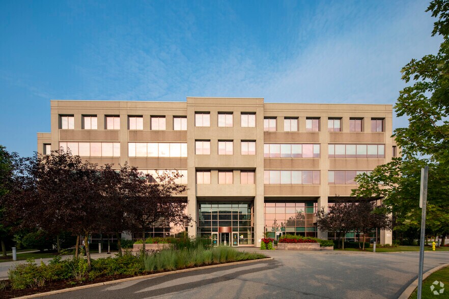 More Photos Of 11 Allstate Pky, Markham Office For Lease