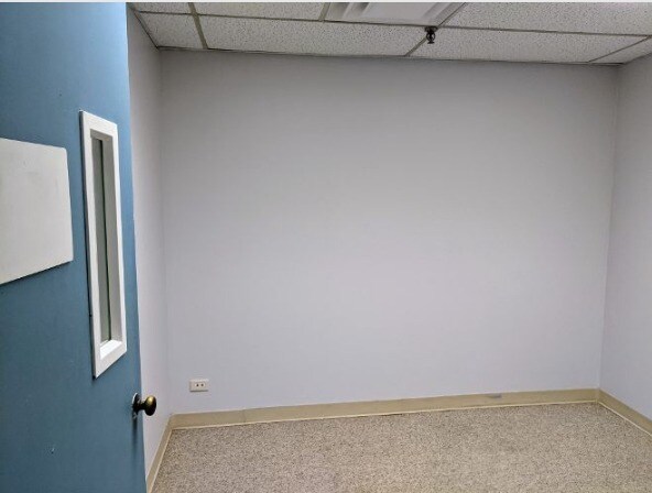 More Photos Of 535 Custer Ave, Evanston Office For Lease