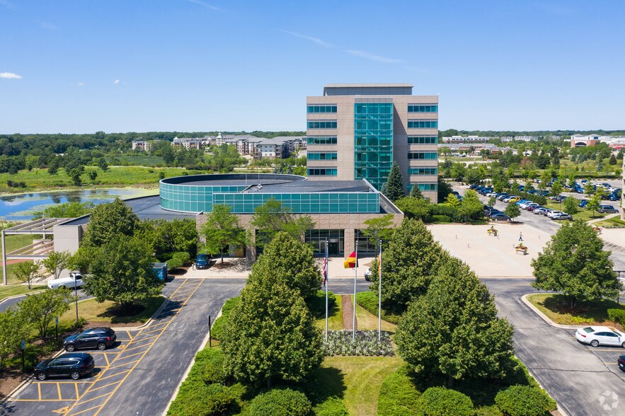 More Photos Of 21440 Lake Cook Rd, Deer Park Office For Lease