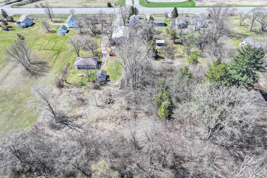 More Photos Of 12181 Dixie Hwy, Birch Run Specialty For Sale