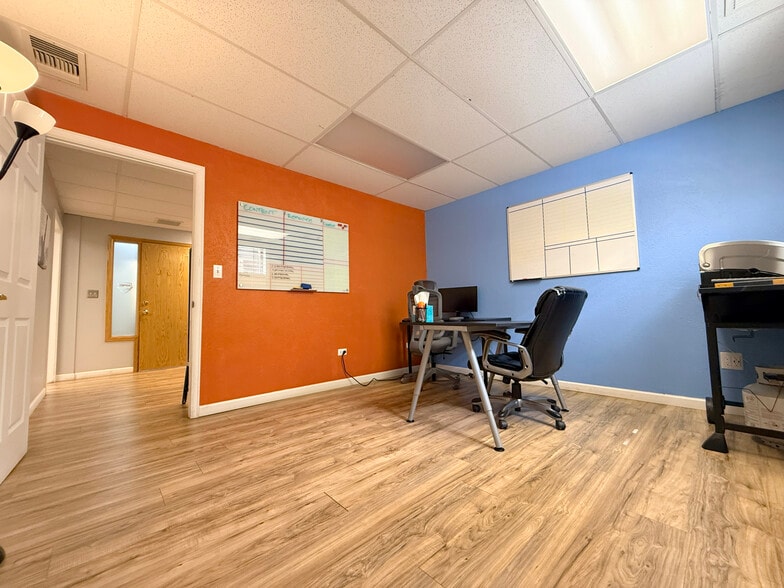 More Photos Of 6635 S Dayton St, Greenwood Village Office Residential For Sale
