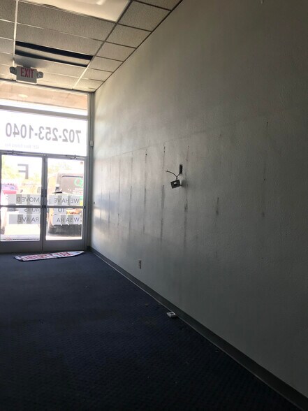 More Photos Of 4211 W Sahara Ave, Las Vegas Storefront Retail Office For Lease