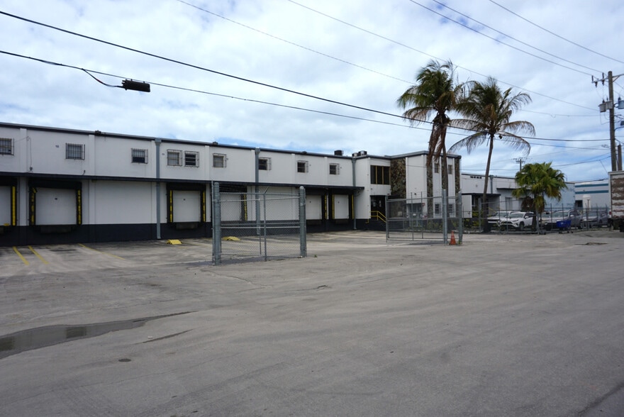 Primary Photo Of 6960-7000 NW 36th Ave, Miami Refrigeration Cold Storage For Lease