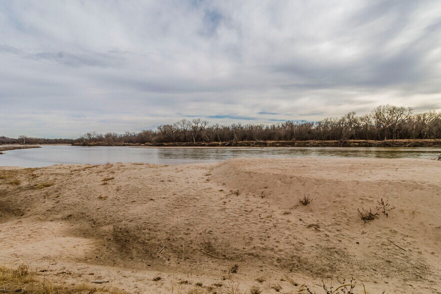 More Photos Of 79+/- Acres on 272nd Rd. Rd @ 41st Rd, Arkansas City Land For Sale