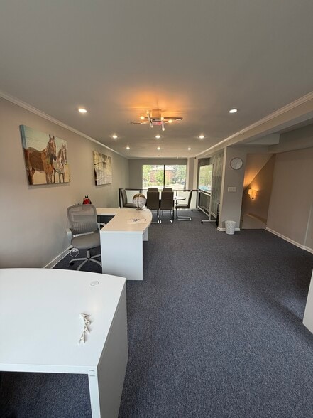 More Photos Of 2516 Francis Lewis Blvd, Flushing Office For Lease