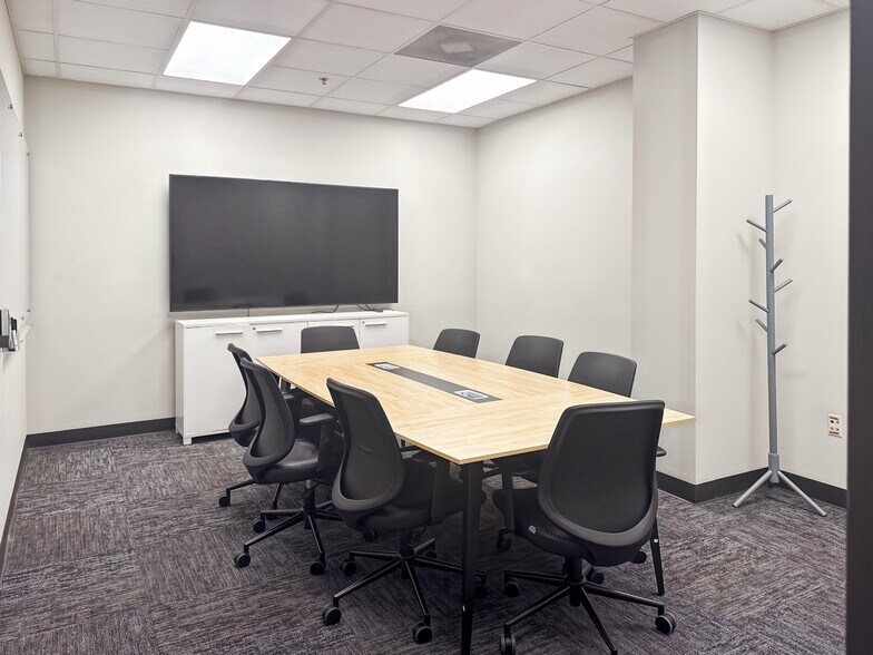 More Photos Of 201 Summit View Dr, Brentwood Coworking Space