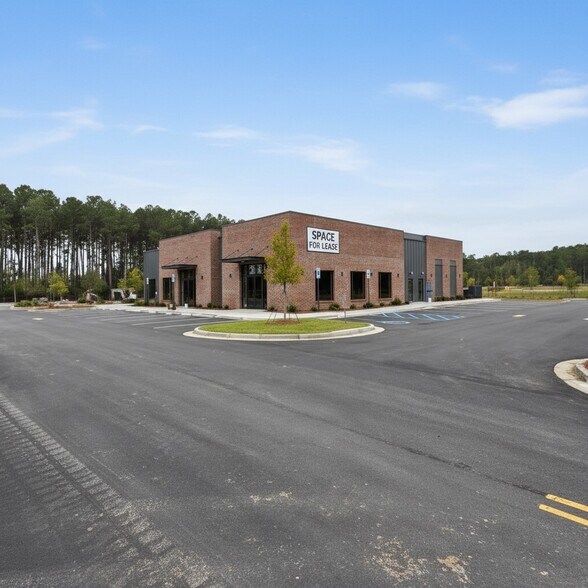 More Photos Of 448 Sigma Dr, Summerville General Retail For Lease