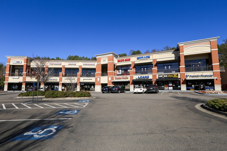 More Photos Of 535 Riverstone Pky, Canton Unknown For Lease