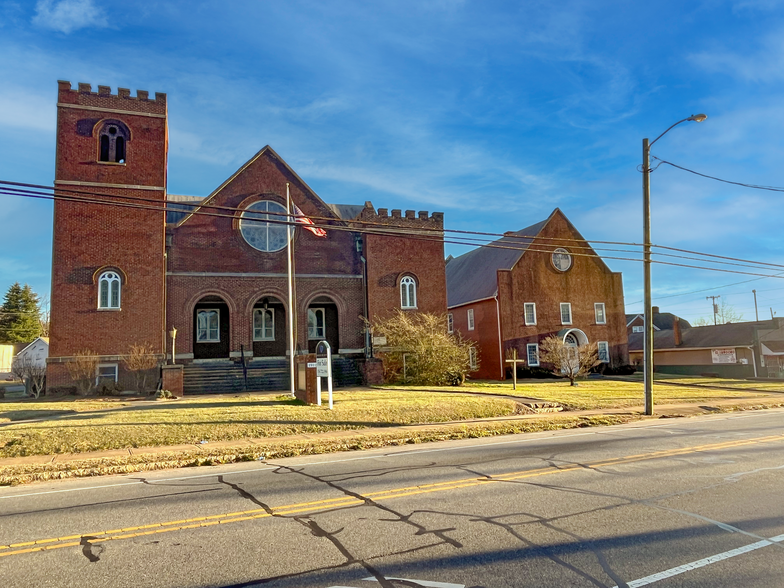 Primary Photo Of 1912 Waughtown St, Winston-Salem Religious Facility For Sale